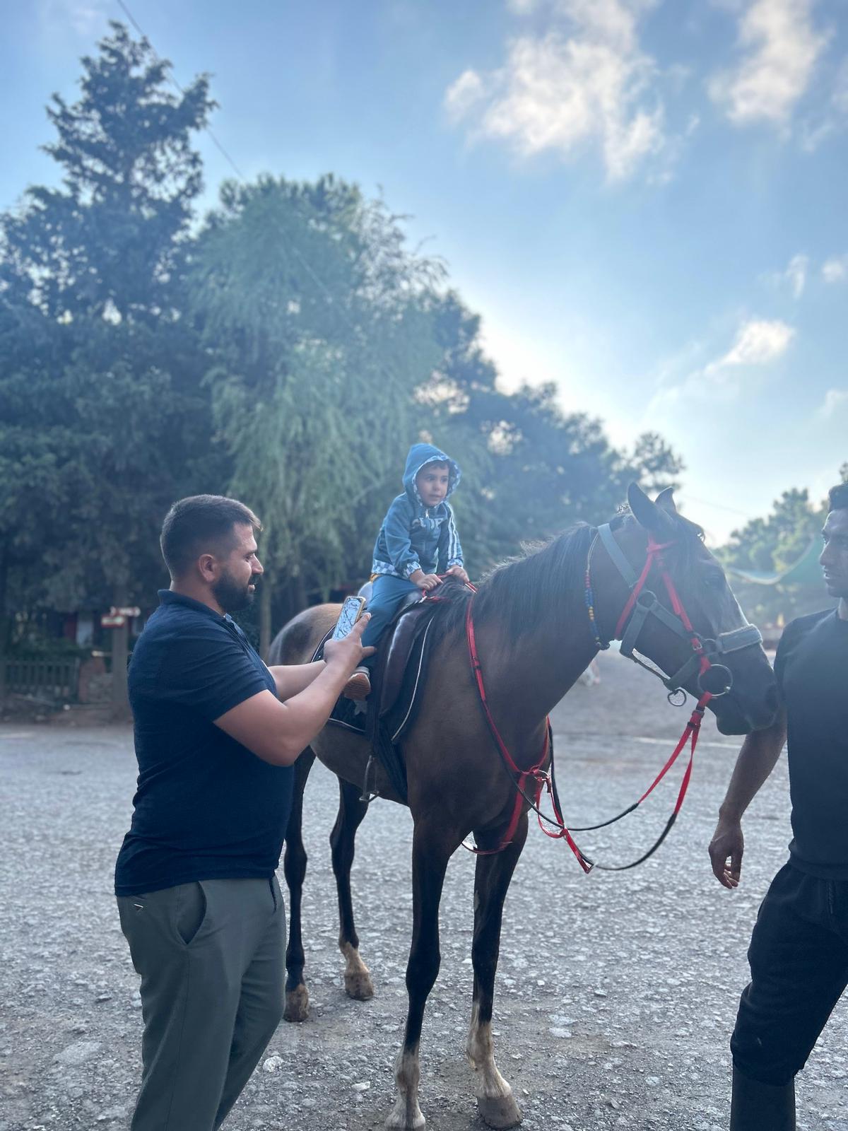 At Çiftliği Fotoğraf 7